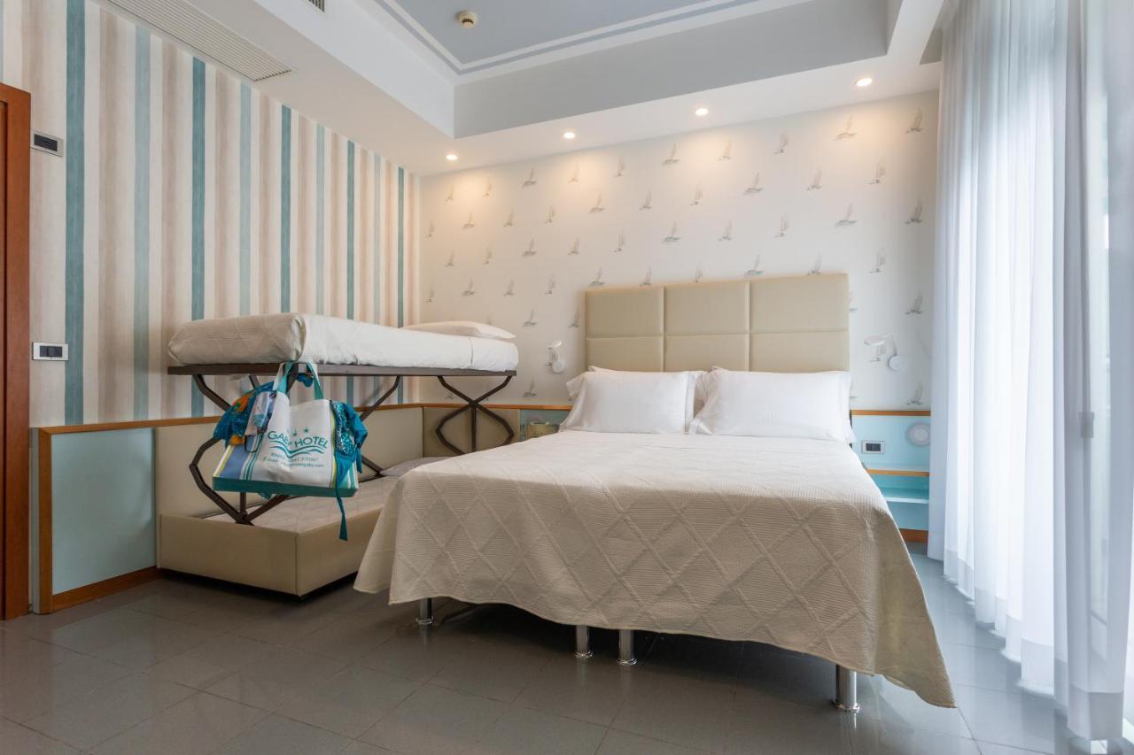 Hotel Gaby Римини Экстерьер фото
